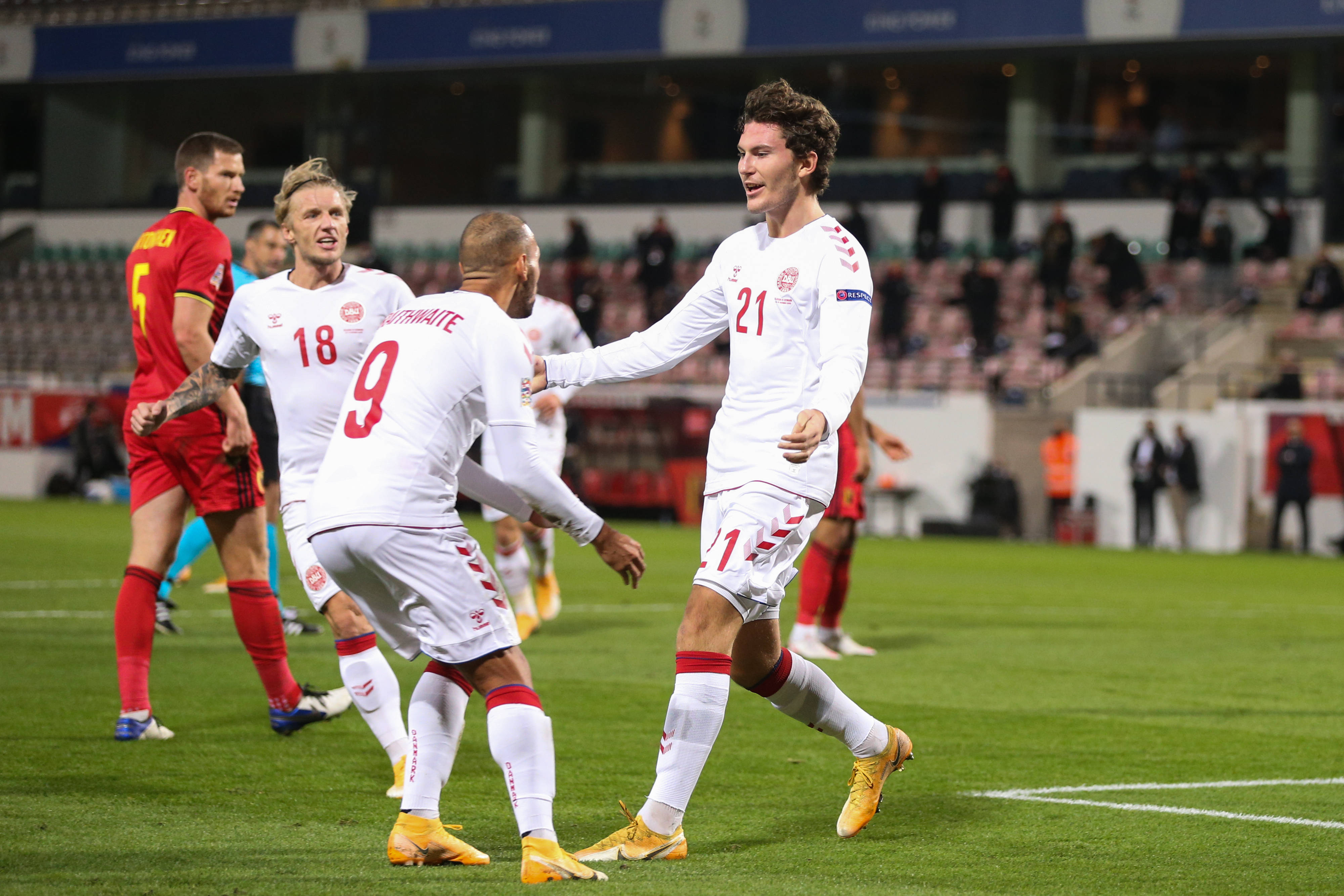 还要求选手 还要求选手